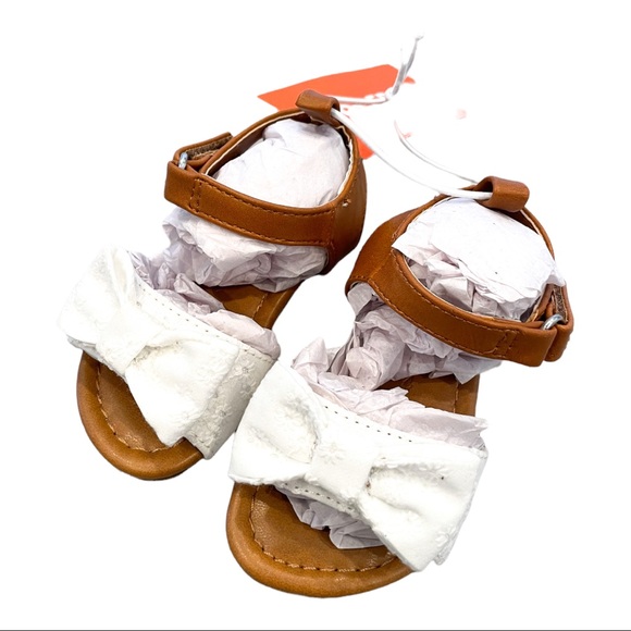 JOE FRESH Laren Eyelet Bow Ankle Strap Sandal - Size 4 NWT - Picture 6 of 6